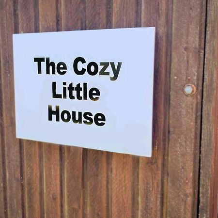 Ferienwohnung The Cozy Little House Motala Exterior foto